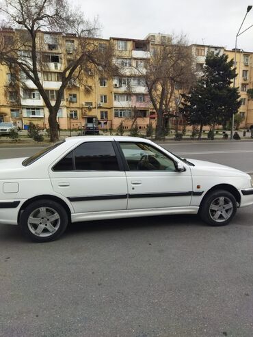 nikon 7500: Peugeot 204: 1.6 l. | 2013 il