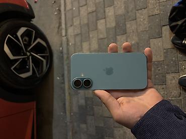 Apple iPhone: IPhone 16, 128 GB, Alpine Green, Simsiz şarj, Face ID — 2