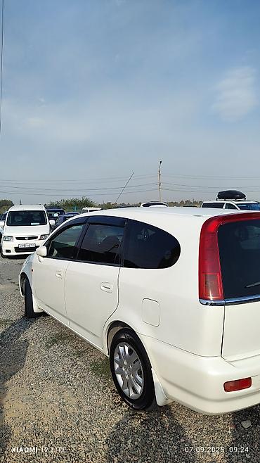 Транспорт: Honda Stream: 2002 г., 2 л, Автомат, Бензин, Универсал — 4