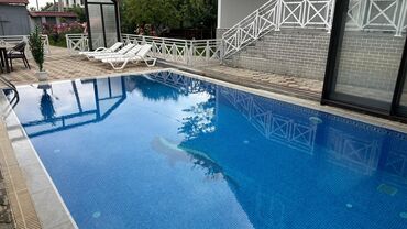 Günlük kirayə evlər: 200 kv. m, 4 otaqlı, İnternet, Telefon, İşıq — 2