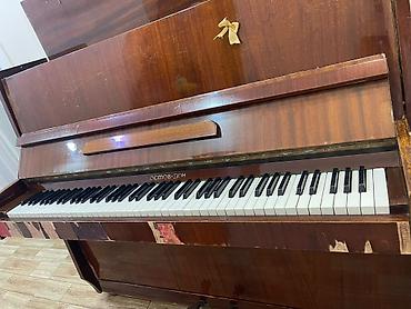 88: Upright piano – “Rostov-Don” (Ростов-Дон) markalı - Korpus: klassik — 1