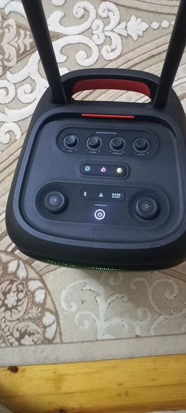 mikrafonlar: JBL PartyBox portativ səs sistemi - Güclü stereo səs və dinamik Bass