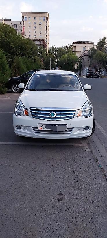 Другие автомобили: Белый седан Донг Фенг Е 11 К предназначенный для комфортного — 3