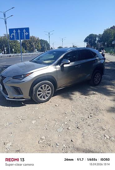 rolls royce silver ghost: Lexus NX: 2017 г., Бензин, Кроссовер — 2