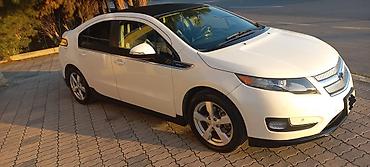 Chevrolet: Chevrolet Volt – plug-in hibrid liftbek - Kuzov: 5 qapılı liftbek, ağ — 4
