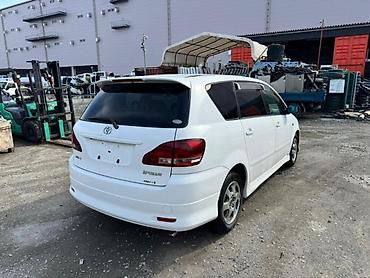 Крышка багажника Toyota, 2001 г., Б/у, Оригинал at lalafo.kg Крышка багажника Toyota, 2001 г., Б/у, Оригинал