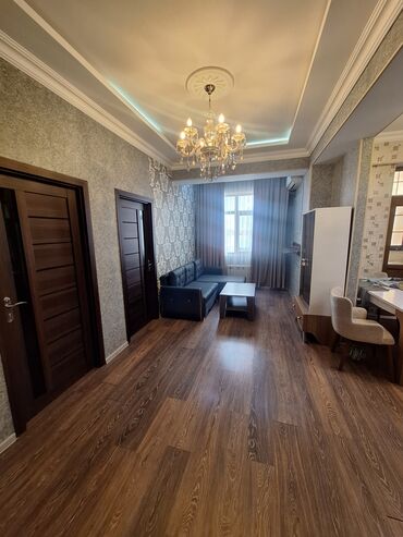 Yeni tikili: 3 otaqlı, Yeni tikili, 64 kv. m — 4