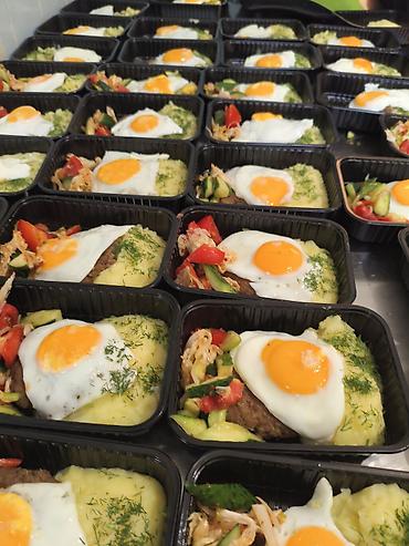 мясо курицы оптом: DaamBox Домашние комплексные обеды с доставкой | От 230 сом 🍲 — 9