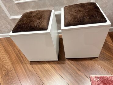 Masalar: Jurnal masası, Açılan, Dördbucaq masa — 11