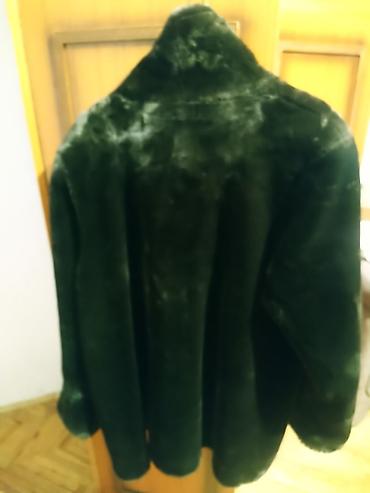kaputi pull and bear: Zimski kaput od veštačkog krzna – tamnozelena/šumska nijansa - — 1