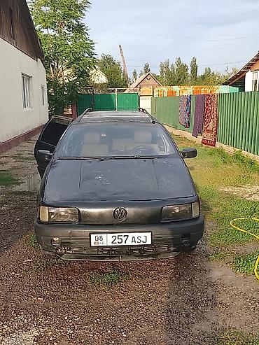 1989: Volkswagen Passat: 1989 г., Универсал — 2