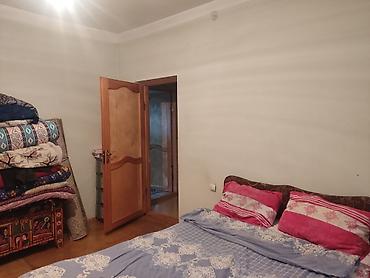 sumqayit 6 ci mikrorayon: 3 otaqlı, 96 kv. m, Kredit yoxdur, Orta təmir — 3