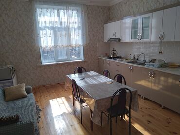 Həyət evləri və villaların satışı: 6 otaqlı, 180 kv. m, Yeni təmirli — 31