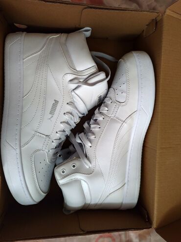 обувь белая: Новые кроссовки Puma Caven 2.0 Silver 44 размер