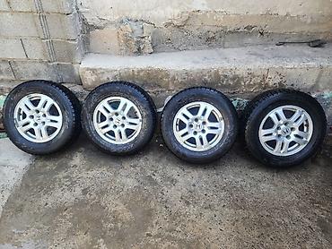 Шины и диски: Колеса в сборе 205 / 70 / R 15, Зимняя шипованная, Б/у, Комплект, Внедорожные (АТ/МТ), Литые, отверстий - 5 — 4