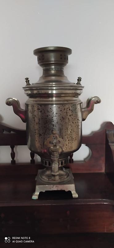 Klassik metal samovar - Material: tam metal gövdə (ehtimalən lalafo.az -da Klassik metal samovar - Material: tam metal gövdə (ehtimalən