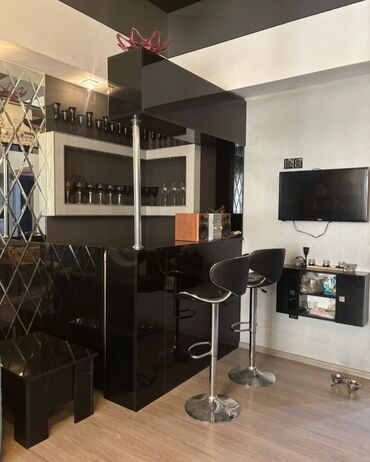 islenmis qapi: Divar dolabıda var hamısı bir yerdə 180azn təcili satılır endirimdə lalafo.az -da islenmis qapi: Divar dolabıda var hamısı bir yerdə 180azn təcili satılır endirimdə