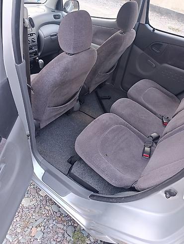 toyota bz5: Toyota Yaris Verso: 2000 г., 1.3 л, Механика, Бензин, Минивэн — 7