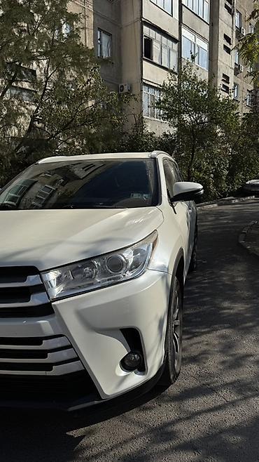 sequoia 2010: Toyota Highlander: 2019 г., 3.5 л, Автомат, Бензин, Кроссовер — 4