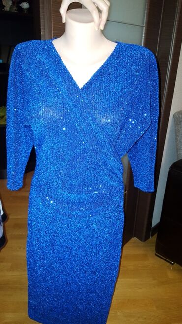 qara toy donlari: Вечернее платье, Миди, XL (EU 42)