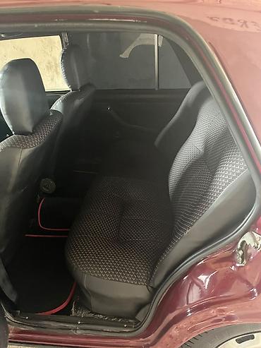 sukan vaz: Avtomobil: VAZ 2106 (klassik “Jiguli”) Kuzov rəngi: Tünd bordo Ban — 5