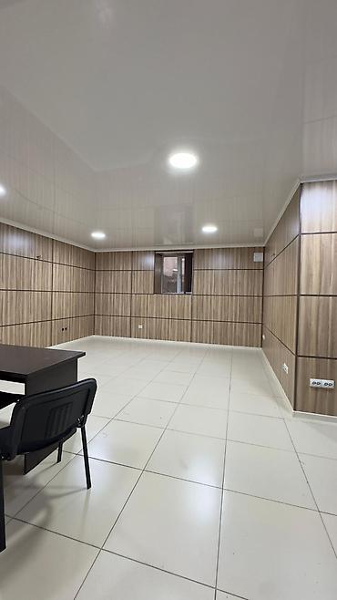 Продажа другой коммерческой недвижимости: ✨ Продаётся коммерческое помещение в центре города! 📍 Бульвар Эркиндик — 5