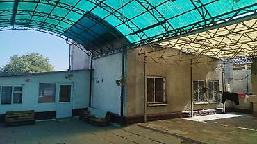 Продажа коттеджей и домов: 6 комнат и более, 180 м², 10 соток, Бишкек, Кожомкул стадион Собственник — 2