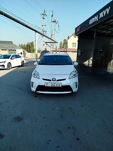corolla 2022: Toyota Prius: 2013 г., 1.8 л, Вариатор, Гибрид, Хэтчбэк — 3