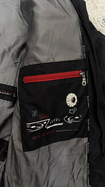 adidas l: Мужская утеплённая куртка Black Vinyl в идеальном состоянии, подойдет — 3