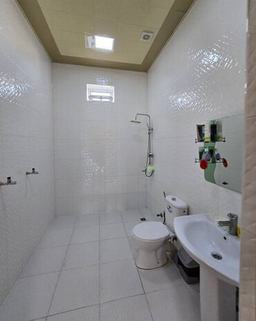 Həyət evləri və villaların satışı: 4 otaqlı, 100 kv. m, Orta təmir — 2