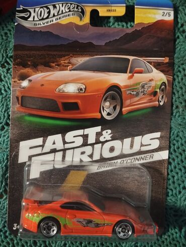 Другие товары для детей: Продаю машинку hotwheels toyota supra спец серия