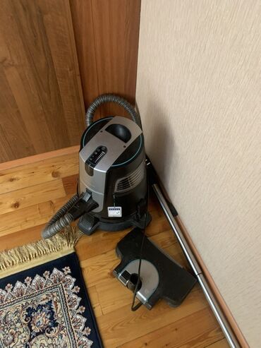 купить пылесос вертикальный: Пылесос, Karcher, Моющий, Смешанная, Водяной фильтр