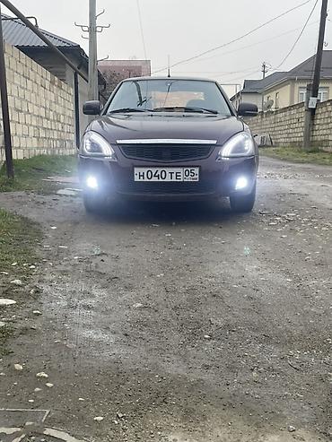 VAZ (LADA): VAZ (LADA) Priora: 1.6 l | 2011 il Sedan — 1