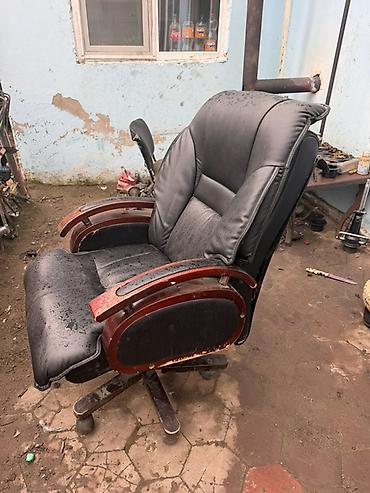 Ofis kreslo iwleydi