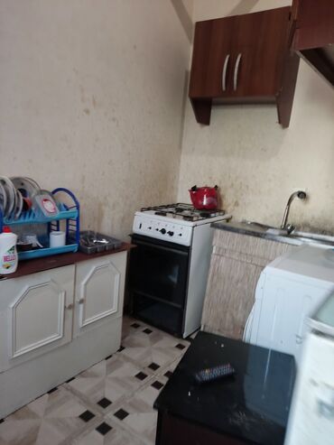 Otaqların uzunmüddətli kirayəsi: Kirayə verilən kiçik mənzil/otaq komplekti - Plan: dəhlizli giriş — 7