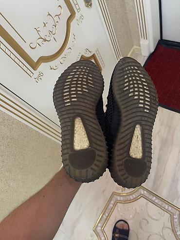 botinka 43: Adidas Yeezy Boost 350 V2 Black Ideal vəziyyətdədir (çox az — 5
