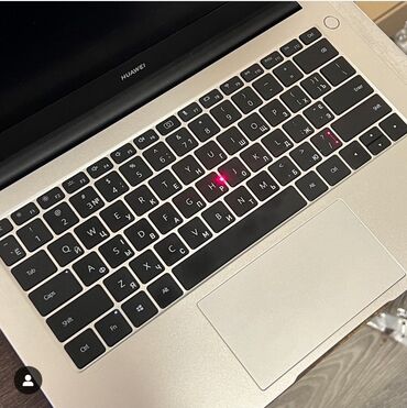 экран ноутбука: Лазерная гравировка на клавиатуре Русскую раскладку; Русификация цум