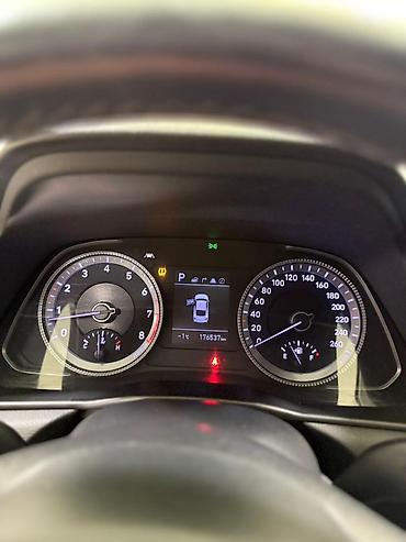 Hyundai: Hyundai Sonata: 2019 г. — 18