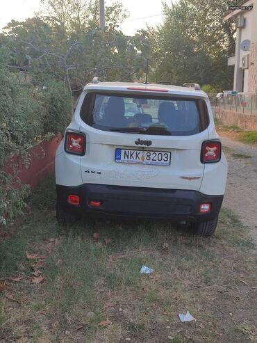 Jeep Renegade: 2 l | 2017 year 93000 km. SUV/4x4 at lalafo.gr Jeep Renegade: 2 l | 2017 year 93000 km. SUV/4x4