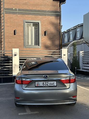Lexus: Lexus ES: 2015 г., 2.5 л, Автомат, Гибрид, Седан — 5
