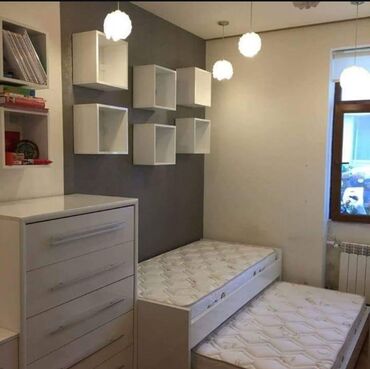 Sifarişlə mətbəx mebeli: Sifarişlə mətbəx dəsti, Özü çəkən petlələr, Parlaq laminat, Kredit yoxdur, Ödənişli çatdırılma — 49