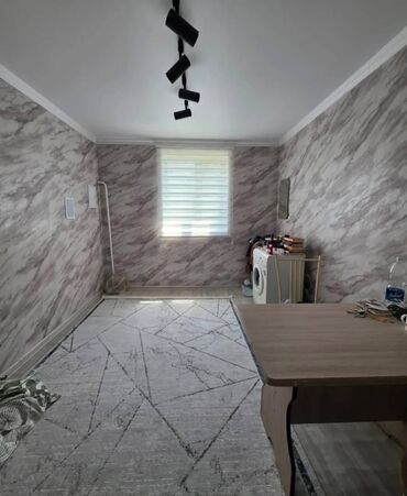 срочно продается квартира: 1 комната, 13 м², Общежитие и гостиничного типа, 4 этаж, Евроремонт