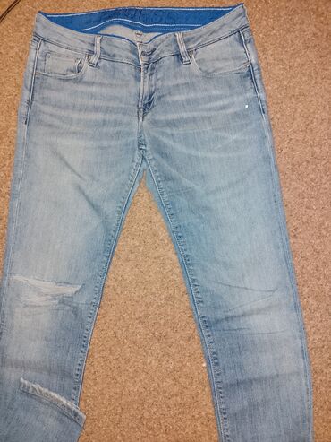 original roccobarocco jeans italy r: Farmerke,polovne, Vel s, malo iscepane iznad kolena prelep model