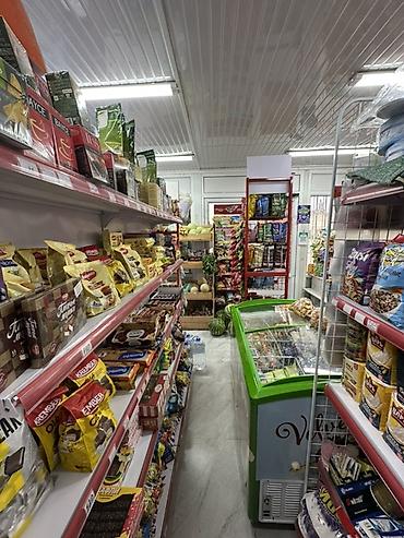 кокум бий: Продается готовый бизнес 30м^2 с местом или без. С товаром — 8