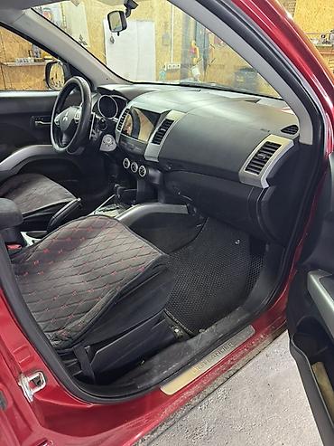 Mitsubishi: Mitsubishi Outlander: 2010 г., 2.4 л, Автомат, Бензин, Кроссовер — 11