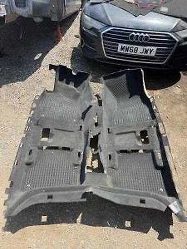 AUDI A4 B9 1 ITISON TEPIH U KABINI | Audi delovi ALTINA ZEMUN — 1
