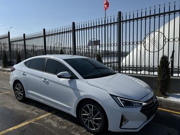 аванте: Hyundai Avante: 2018 г., 1.6 л, Автомат, Бензин, Седан