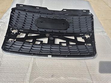 tabla u autu: Prednja maska/hladnjak rešetka – OEM stil Audi A6 C6 - Tip: kompletna — 4