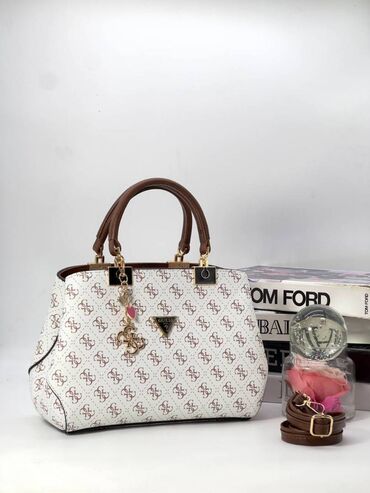 Torbe: Tasne 
pk — 11