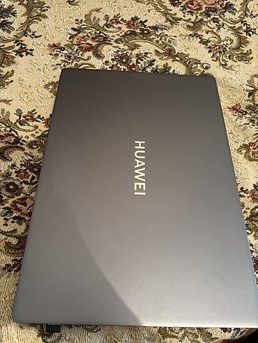 Ноутбуки и аксессуары: Huawei noutbuk Xüsusiyyətlər: Yaddas 256 gb - 15.6" geniş ekran — 3